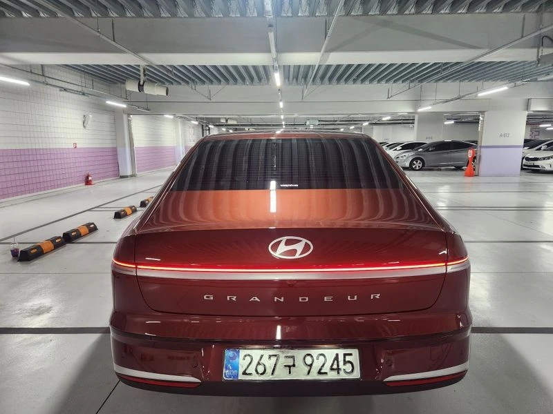 Hyundai Grandeur 2.5 g4kn Automatic, снимка 5 - Автомобили и джипове - 56027835