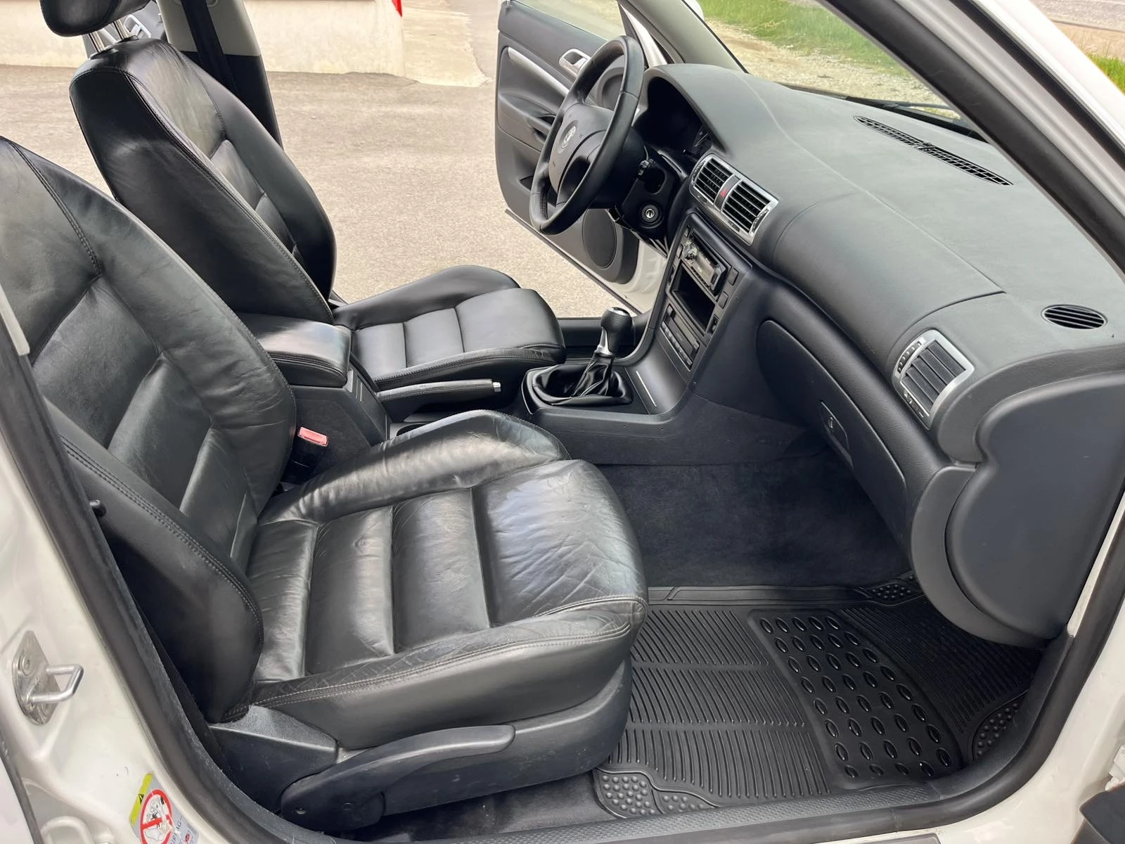 Skoda Superb V6 2.8I 193     | Mobile.bg   11