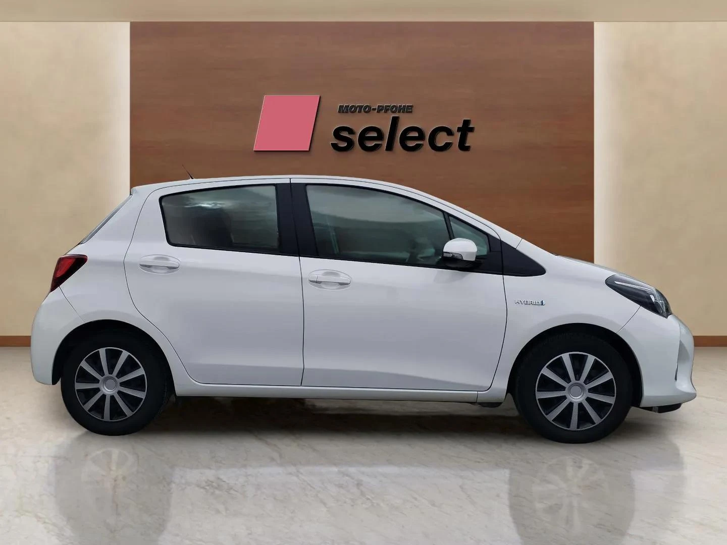 Toyota Yaris 1, 5 VVT - изображение 4