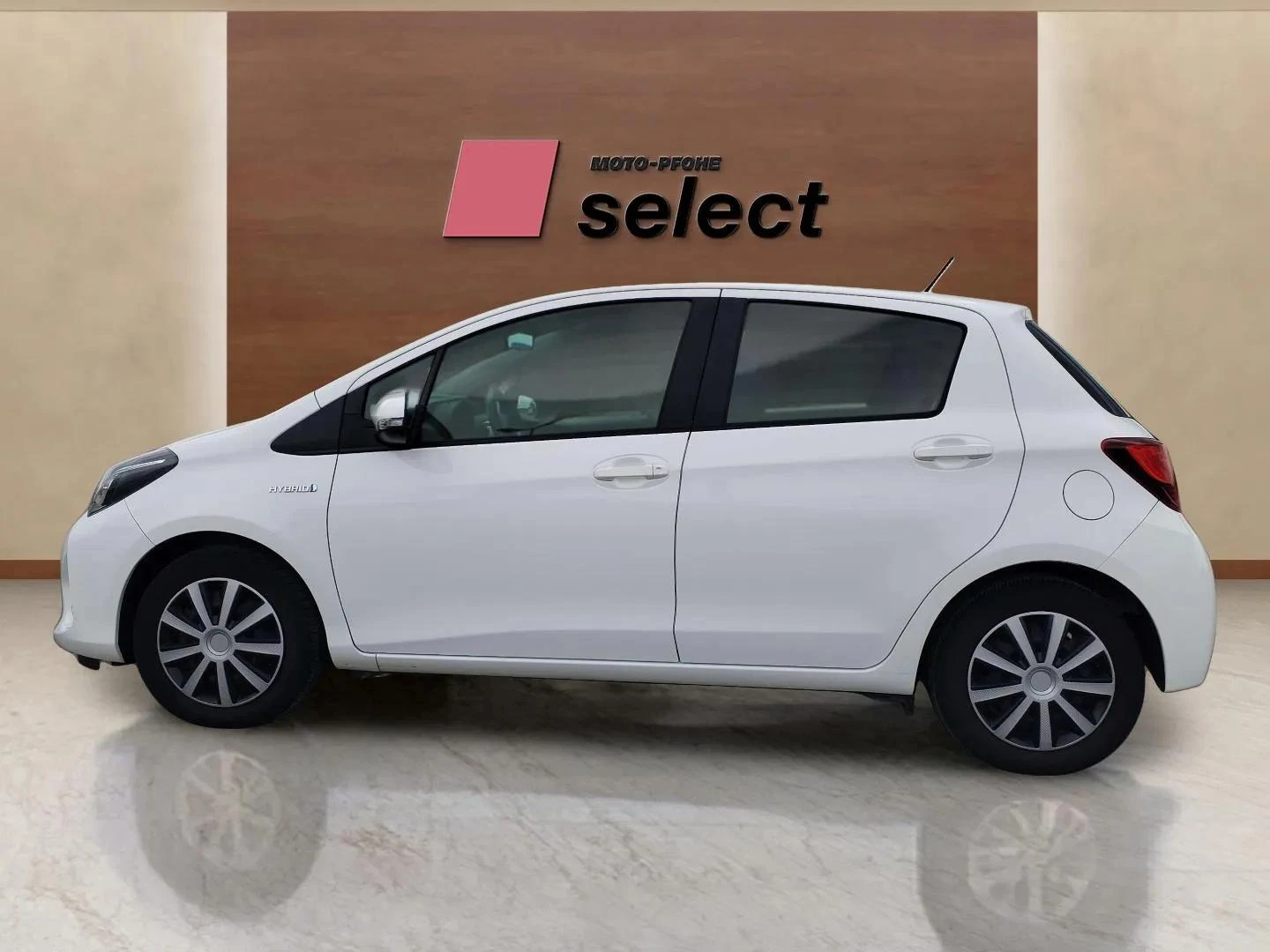 Toyota Yaris 1, 5 VVT - изображение 8