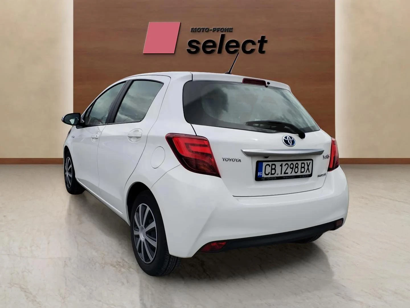 Toyota Yaris 1, 5 VVT - изображение 7