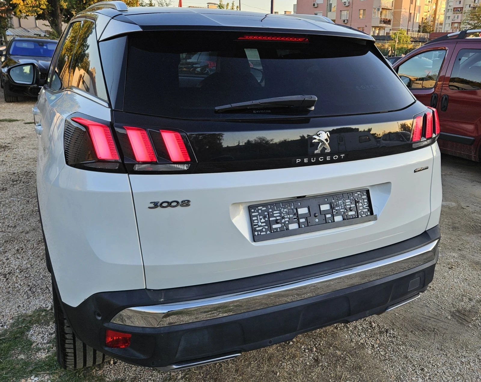 Peugeot 3008 1.5 d..GT-LINE  - изображение 10