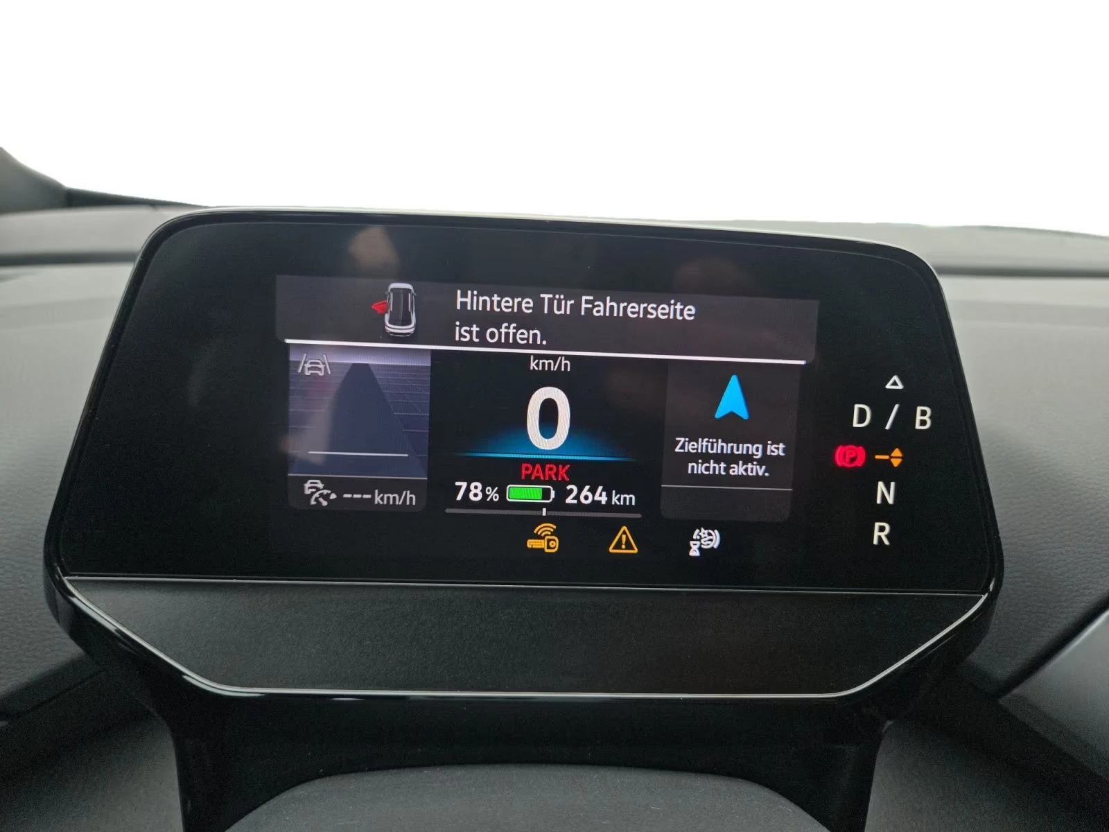 VW ID.4 PURE/170HP/NAVI/ACC/MATRIX/DIGI/L.ASSIST/537g | Mobile.bg   9