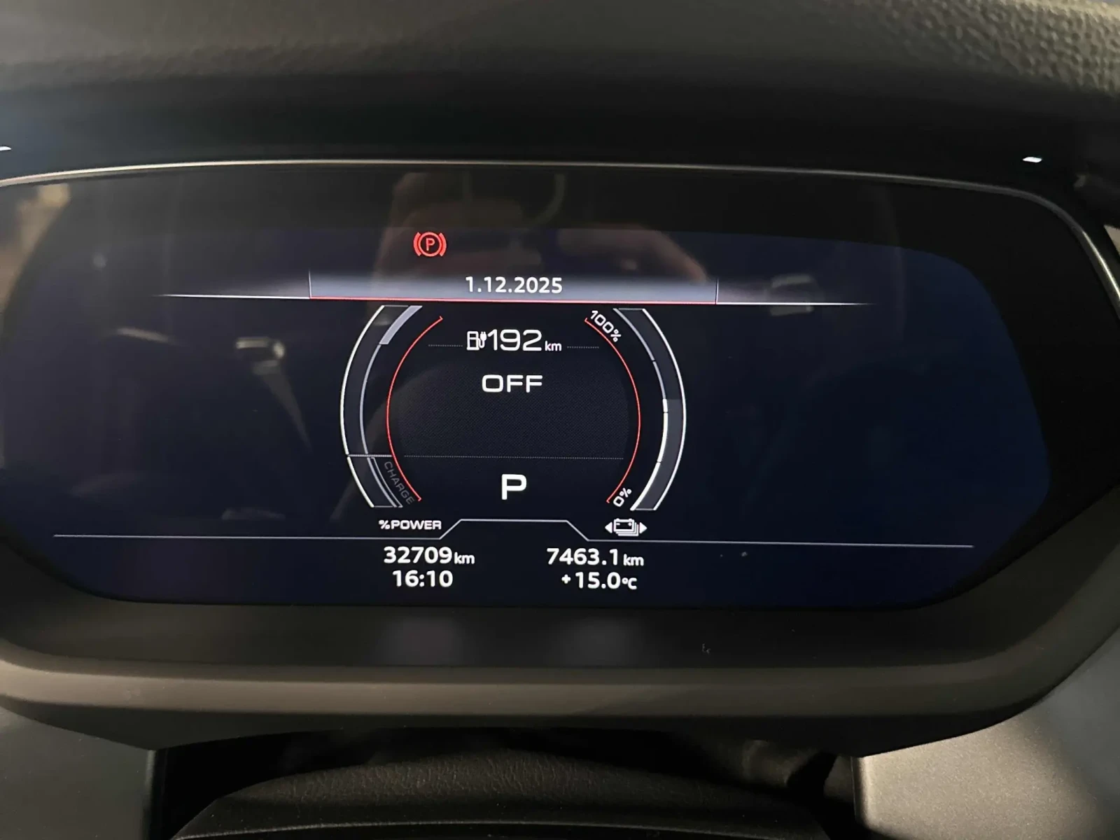 Audi E-Tron GT * CARFAX *    | Mobile.bg   9