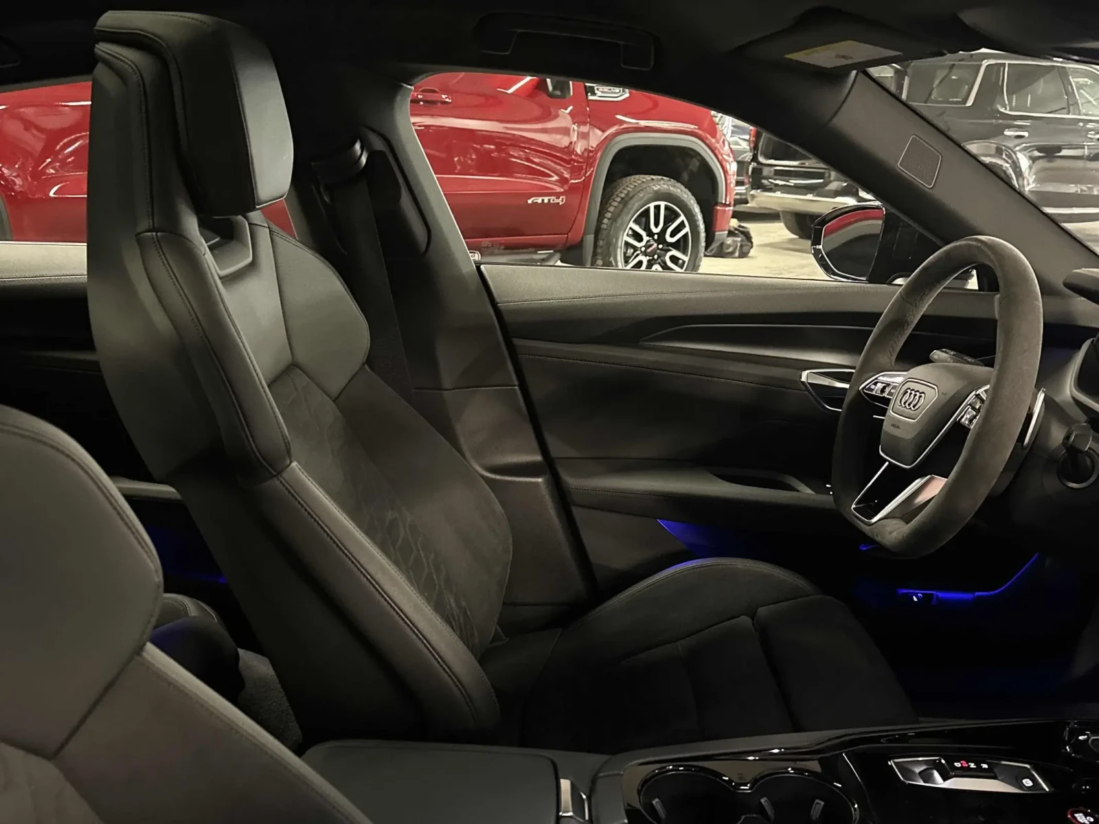 Audi E-Tron GT * CARFAX *    | Mobile.bg   10