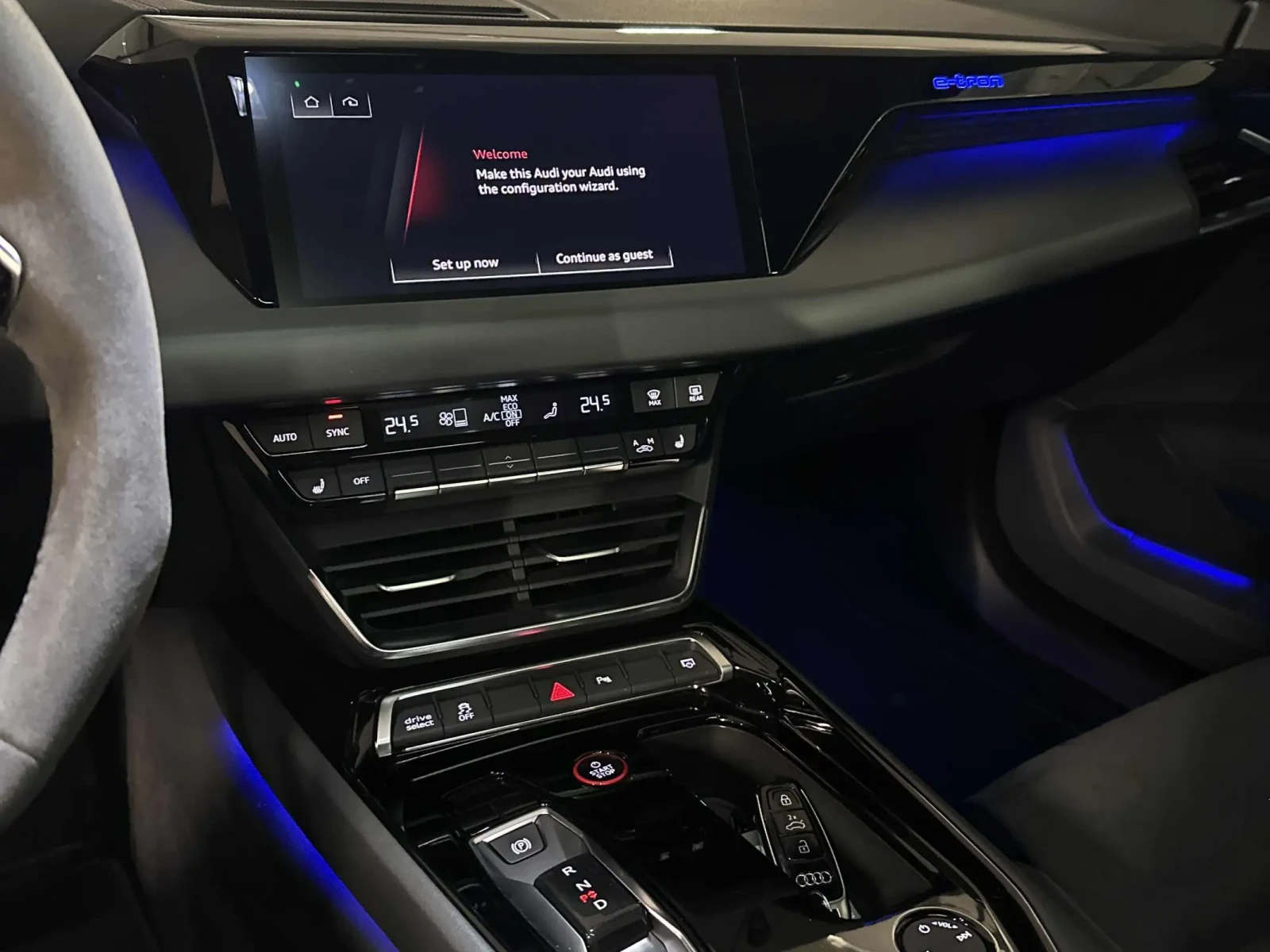 Audi E-Tron GT * CARFAX *    | Mobile.bg   8