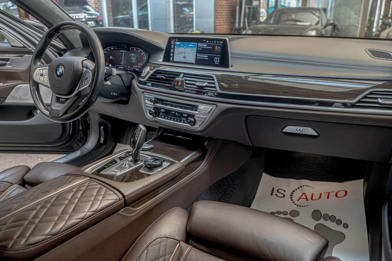 BMW 750 �LD/RSE/HuD/Bower&Wilkins/Exclusive/������� ������ | Mobile.bg � ����������� 11