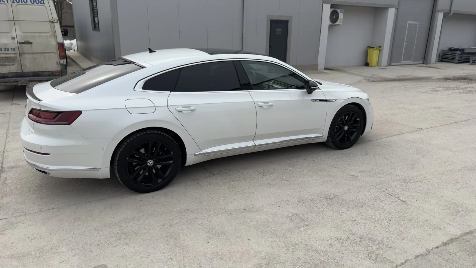 VW Arteon 2.0 BI TURBO R LINE 240 кс 4x4, снимка 4 - Автомобили и джипове - 53766719