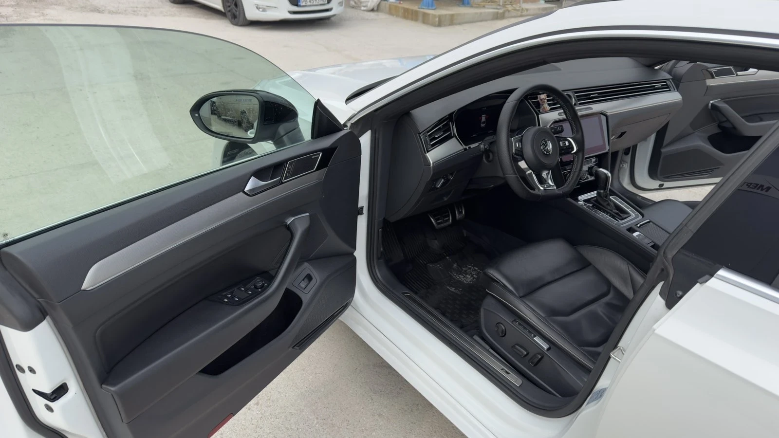 VW Arteon 2.0 BI TURBO R LINE 240 кс 4x4, снимка 14 - Автомобили и джипове - 53766719