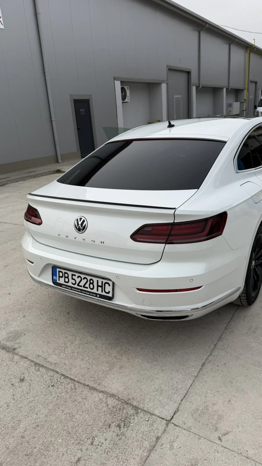VW Arteon 2.0 BI TURBO R LINE 240 кс 4x4, снимка 2 - Автомобили и джипове - 53766719