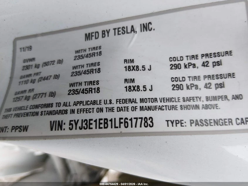 Tesla Model 3 Long Range Dual Motor All-Wheel Drive, снимка 9 - Автомобили и джипове - 54455648