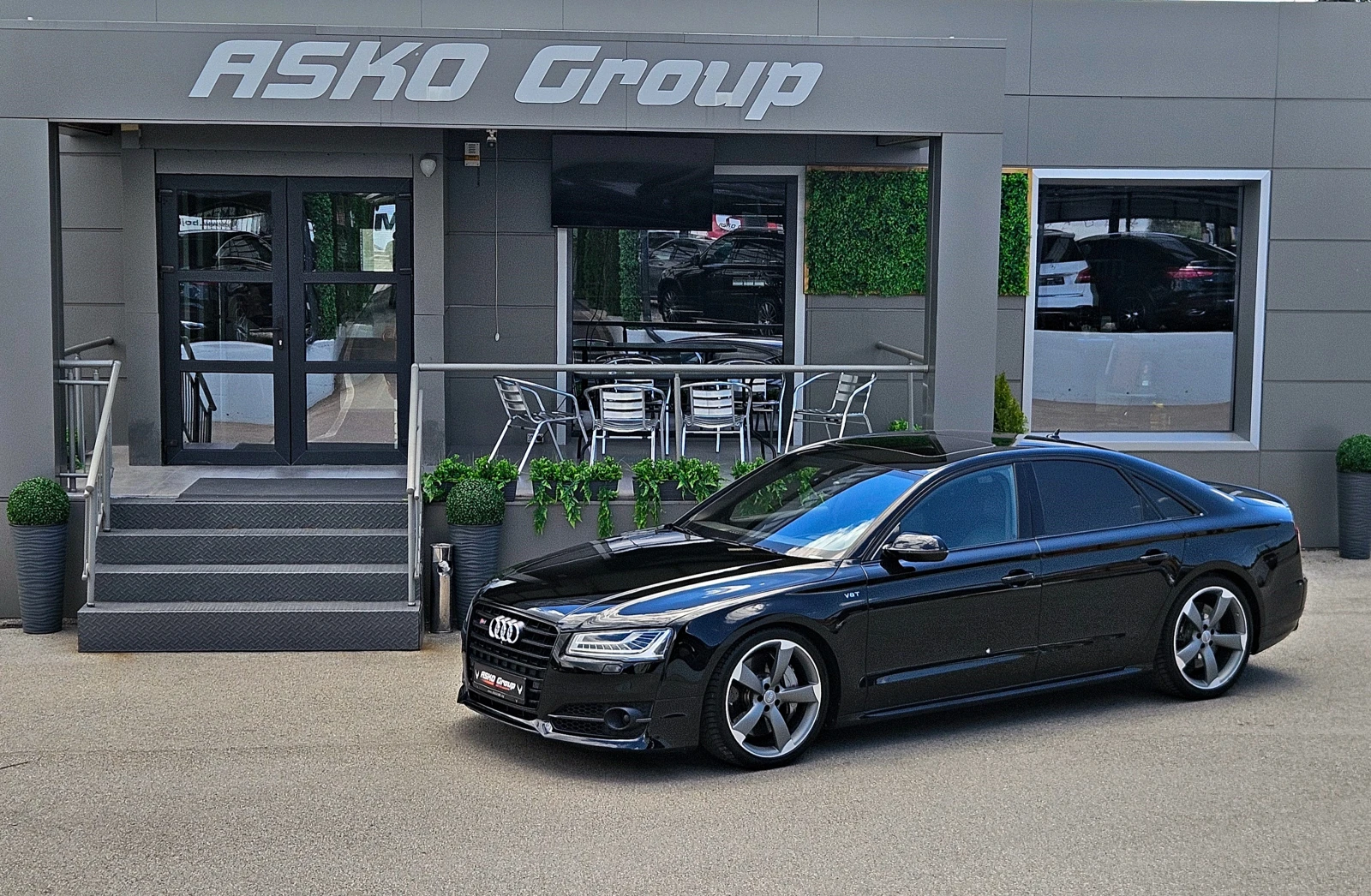 Audi S8 PLUS/CERAMIC/DISTR/360CAM/МАСАЖ/ОБДУХ/ВАКУУМ/LIZIN, снимка 17 - Автомобили и джипове - 54719212