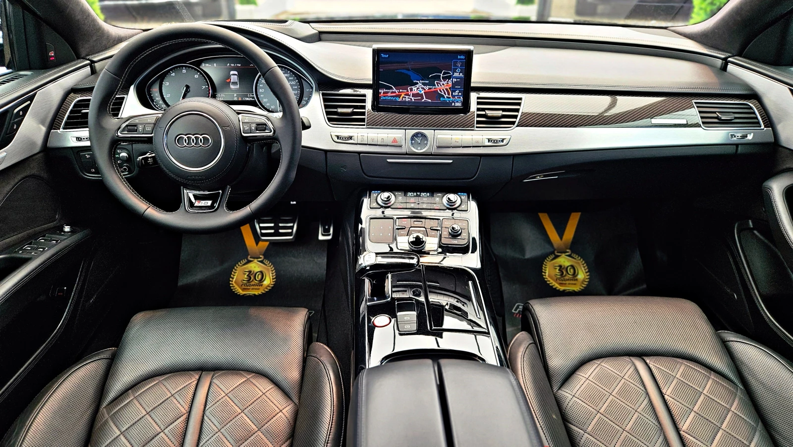Audi S8 PLUS/CERAMIC/DISTR/360CAM/МАСАЖ/ОБДУХ/ВАКУУМ/LIZIN, снимка 8 - Автомобили и джипове - 54719212