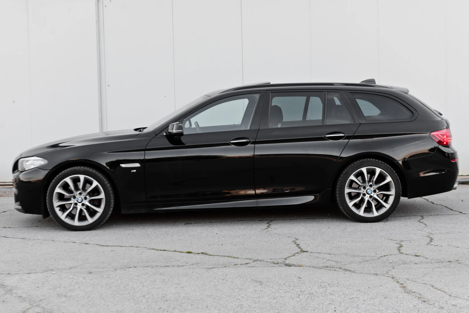 BMW 530 X-DRIVE, снимка 7 - Автомобили и джипове - 54981912