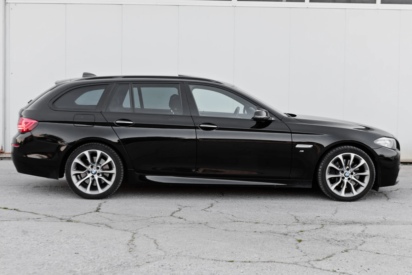 BMW 530 X-DRIVE, снимка 8 - Автомобили и джипове - 54981912