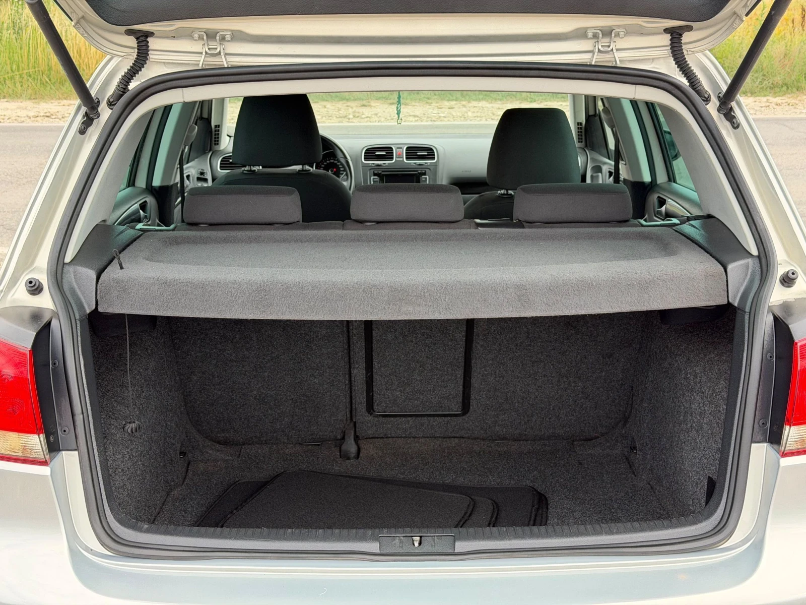 VW Golf 1.6TDI  105K.S ������.. | Mobile.bg � ����������� 11
