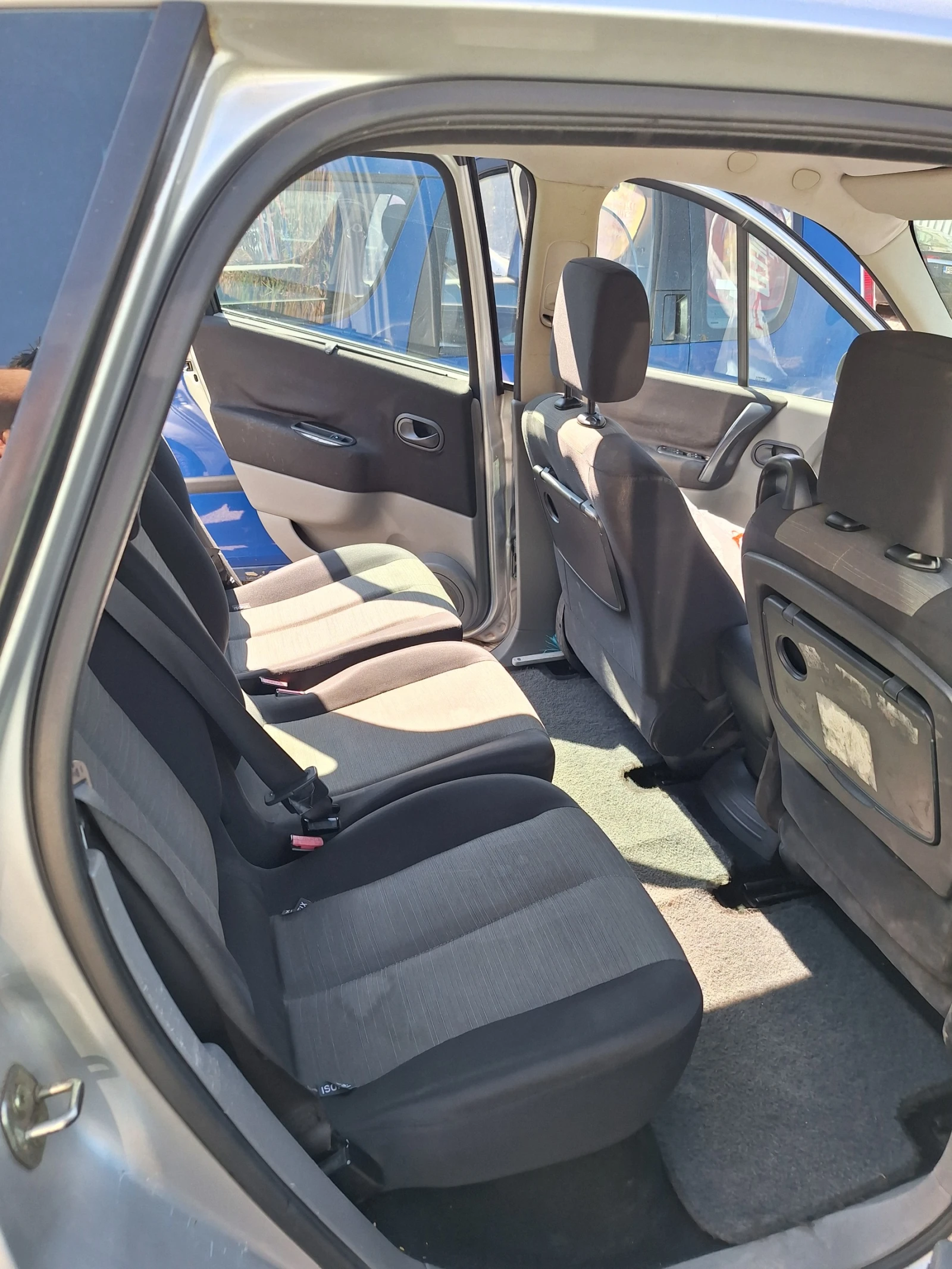 Renault Scenic, снимка 14 - Автомобили и джипове - 55543943
