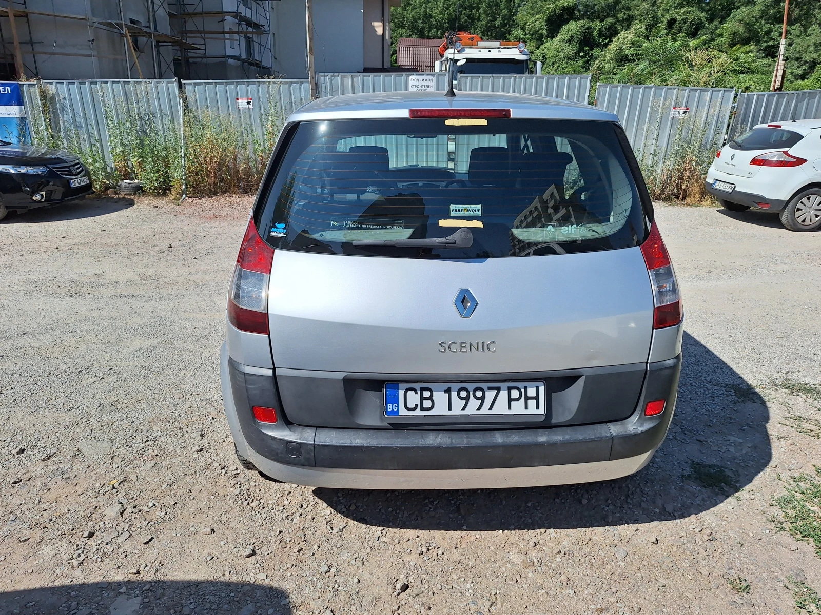 Renault Scenic, снимка 3 - Автомобили и джипове - 55543943
