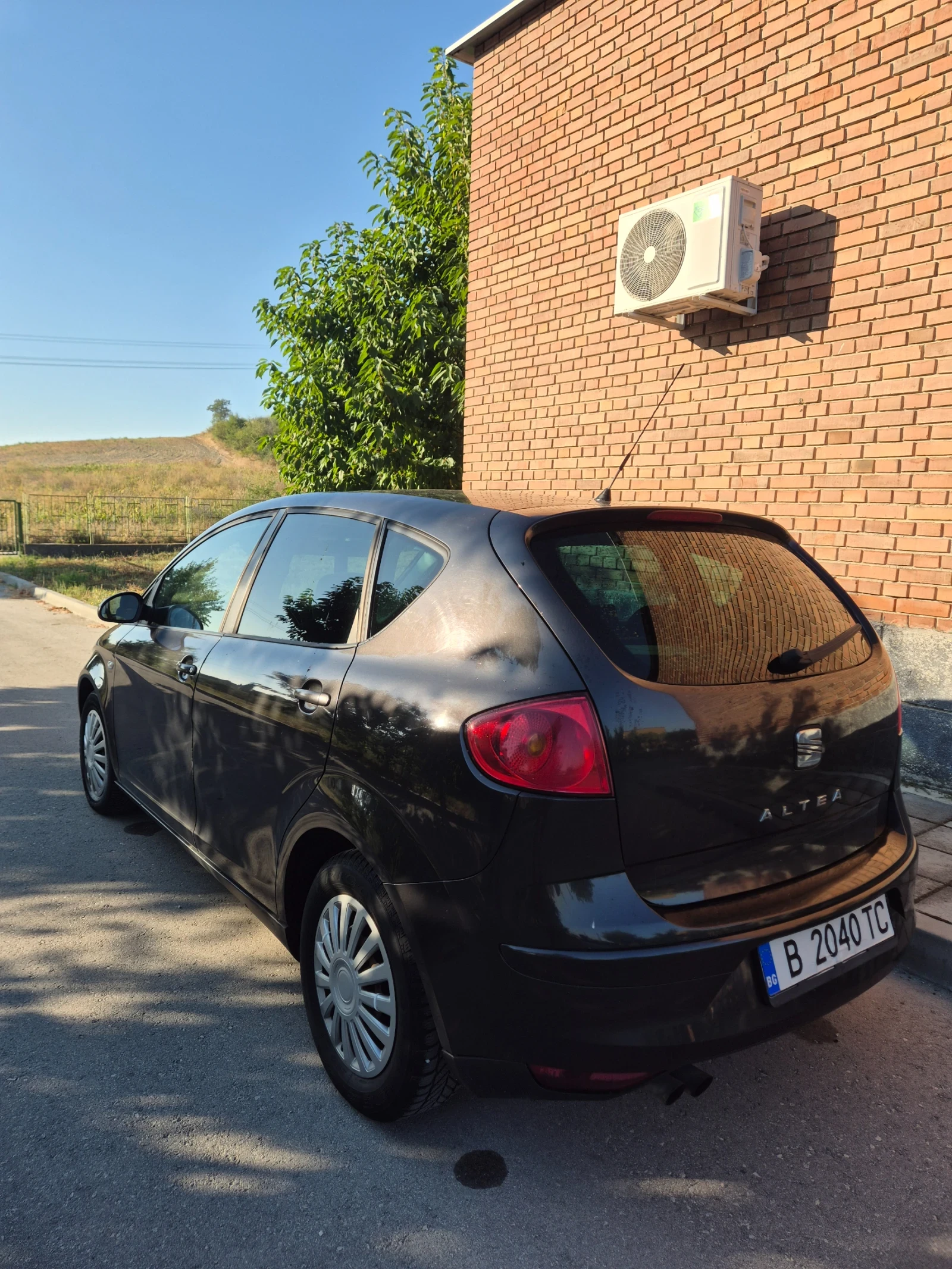 Seat Altea 1.9 TDI 105кс, снимка 12 - Автомобили и джипове - 55688546
