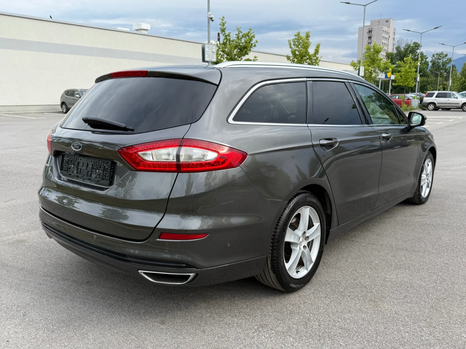 Ford Mondeo * 2.0TDCI* DISSTRONIC* AWD* CCD* CAMERA* FULL* , снимка 5 - Автомобили и джипове - 55711880