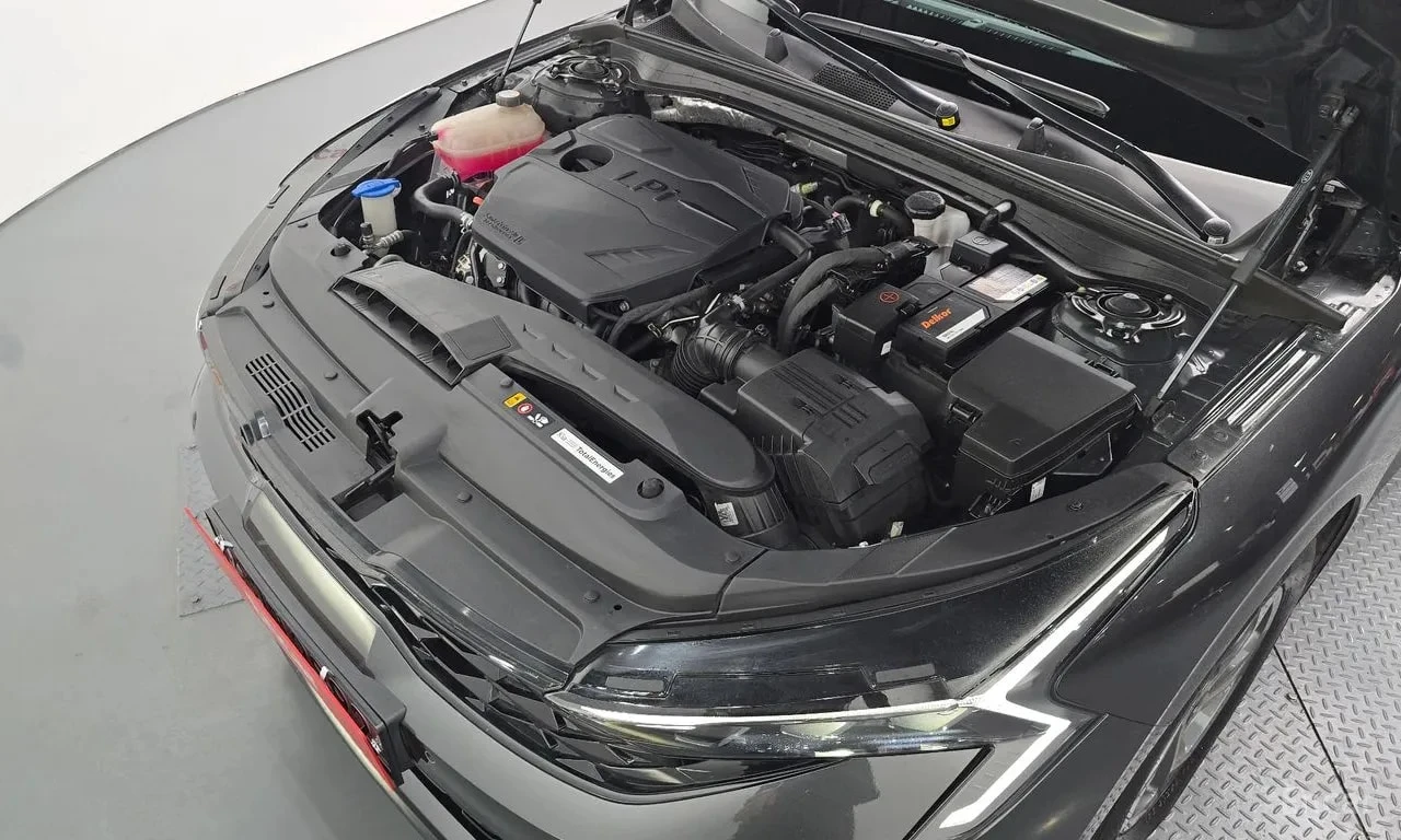 Kia K5 * 2.0 LPG / DISTRONIC / АВТОКРЕДИТ, снимка 6 - Автомобили и джипове - 55798238