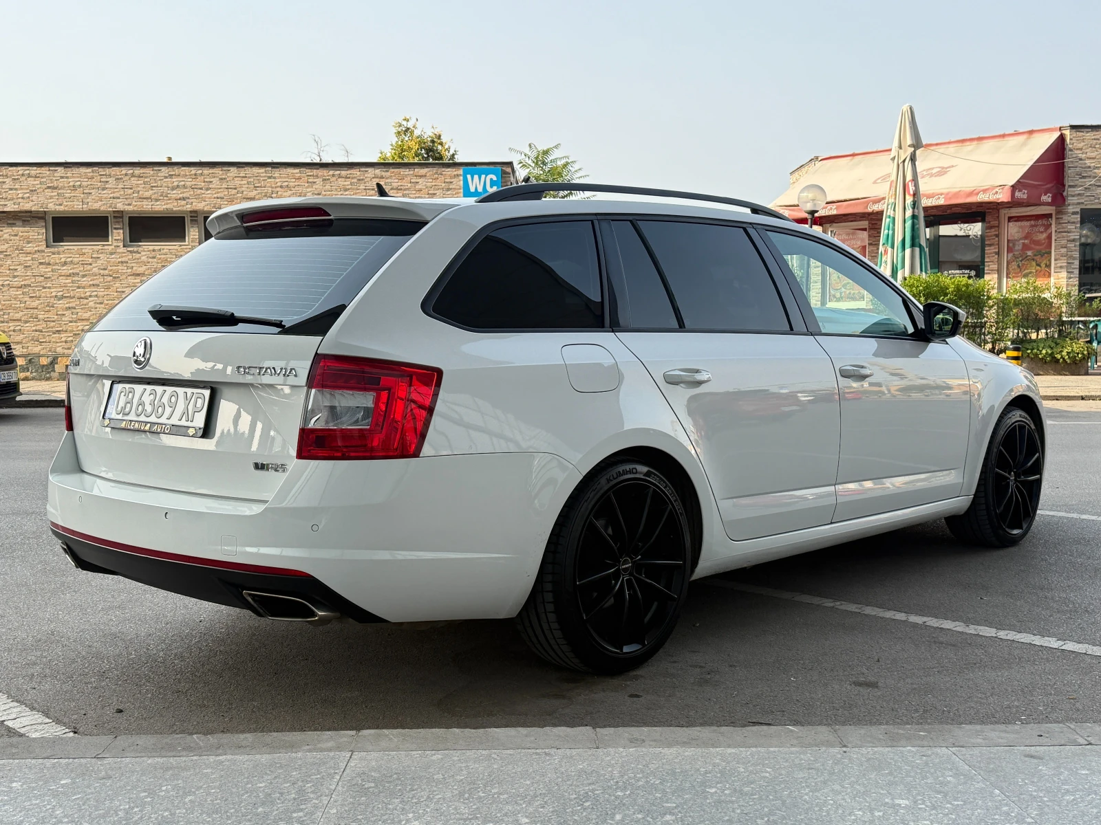 Skoda Octavia VRS 6 МЕСЕЦА ГАРАНЦИЯ/2.0i 220к.с Сервизна История, снимка 4 - Автомобили и джипове - 55960348