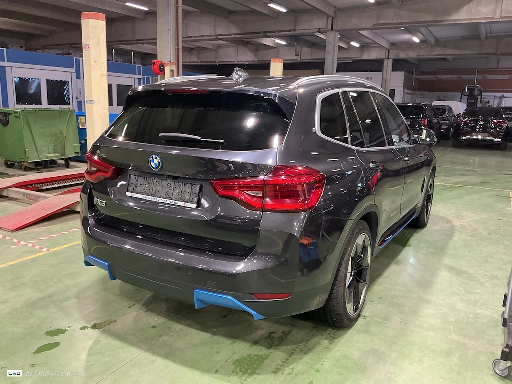 BMW iX3 80KWH 98% SOH LED Кожа навигация , снимка 4 - Автомобили и джипове - 56114508