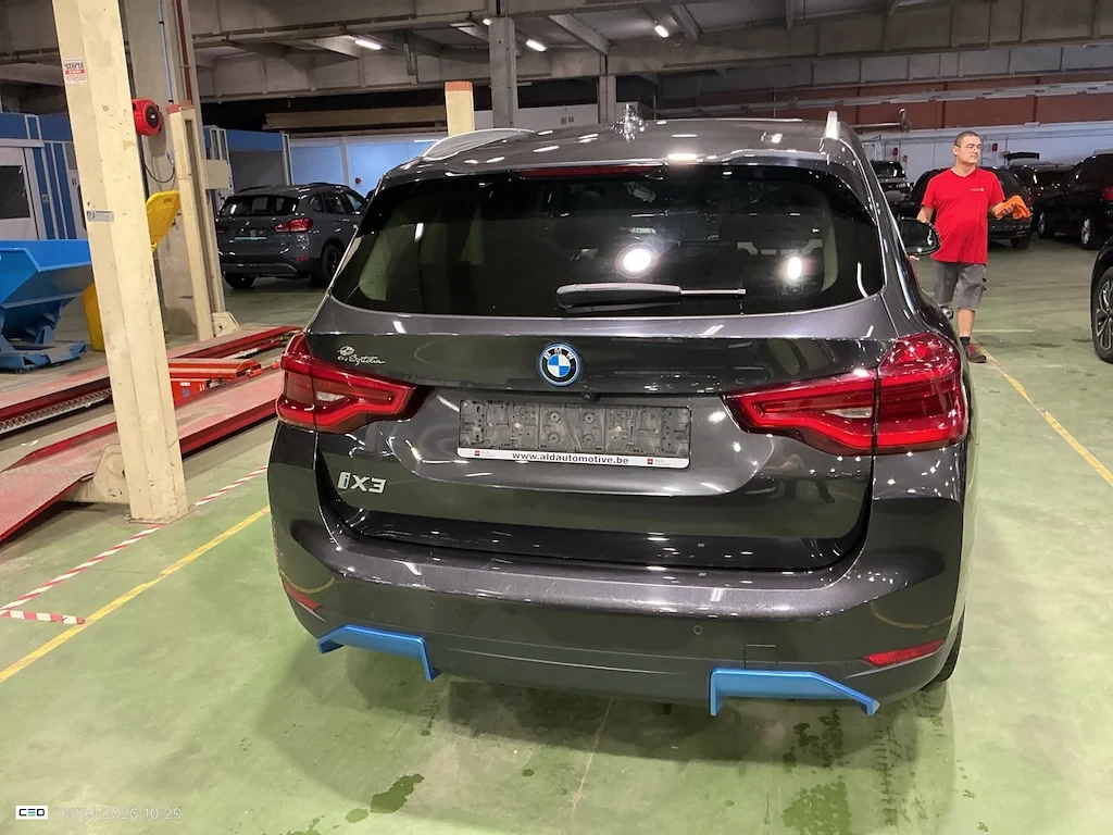 BMW iX3 80KWH 98% SOH LED Кожа навигация , снимка 5 - Автомобили и джипове - 56114508