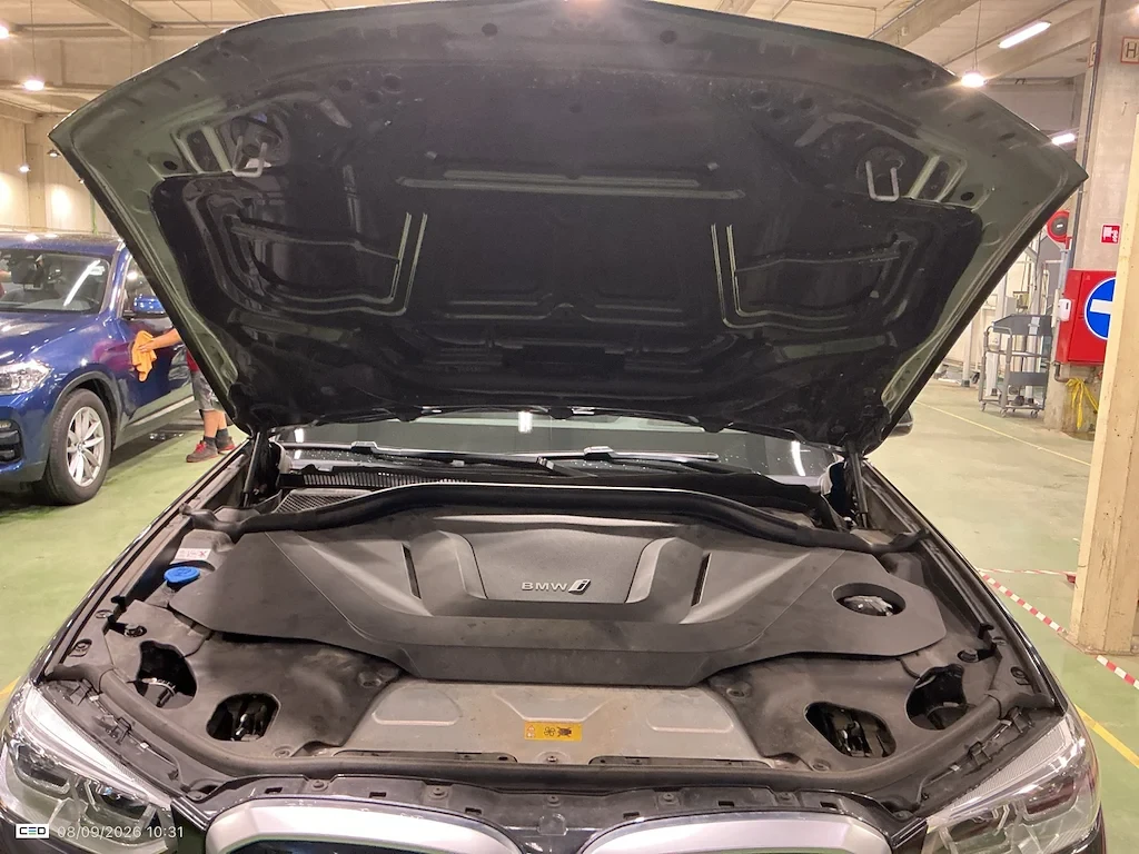 BMW iX3 80KWH 98% SOH LED Кожа навигация , снимка 6 - Автомобили и джипове - 56114508