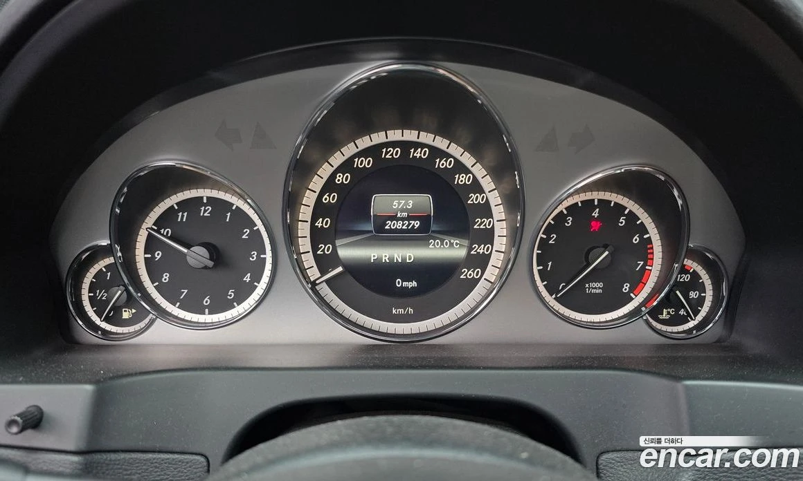 Mercedes-Benz E 350 E350 Coupe, снимка 8 - Автомобили и джипове - 56117454