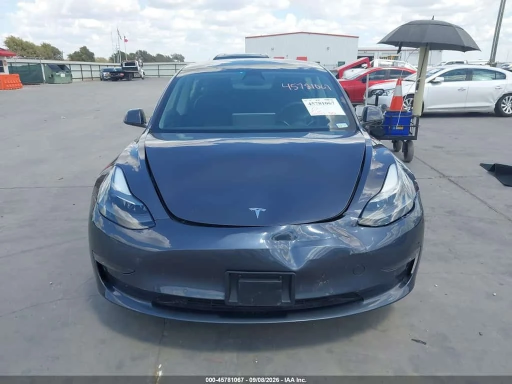 Tesla Model 3 LONG RANGE DUAL MOTOR ALL WHEEL DRIVE , снимка 3 - Автомобили и джипове - 56639883