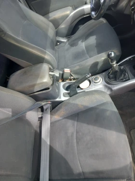 Mitsubishi Outlander 2000 TDI , 140 коня, изплащане през ТБИ банк. , снимка 3