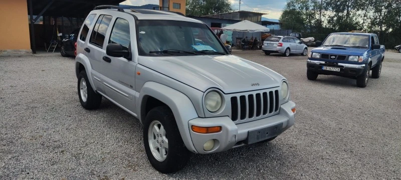 Jeep Cherokee 3.7 LIBERTY , снимка 4 - Автомобили и джипове - 46743409