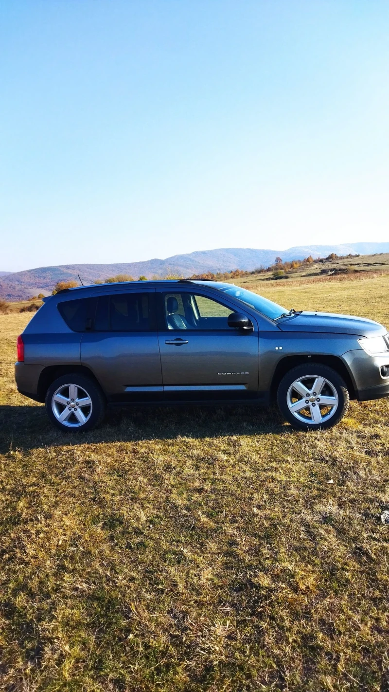 Jeep Compass, снимка 5 - Автомобили и джипове - 47853857