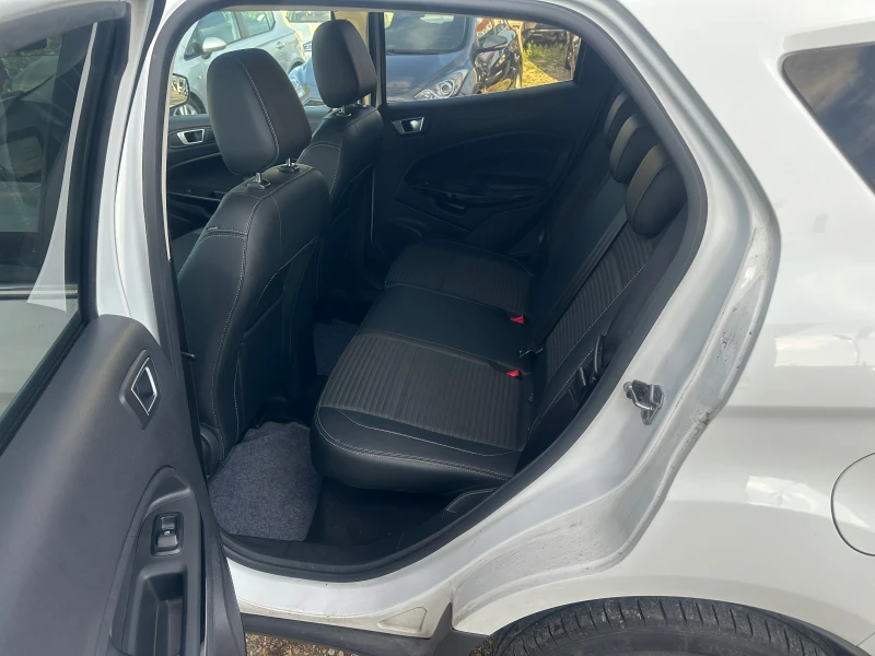 Ford EcoSport 1, 0 EcoBoost Titanium, снимка 9 - Автомобили и джипове - 52404836