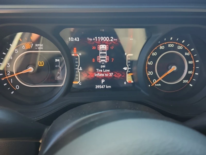 Jeep Wrangler * RUBICON * CARFAX * ЦЕНА ДО БГ, снимка 9 - Автомобили и джипове - 53033623