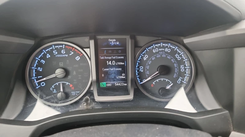 Toyota Tacoma, снимка 5 - Автомобили и джипове - 53355520