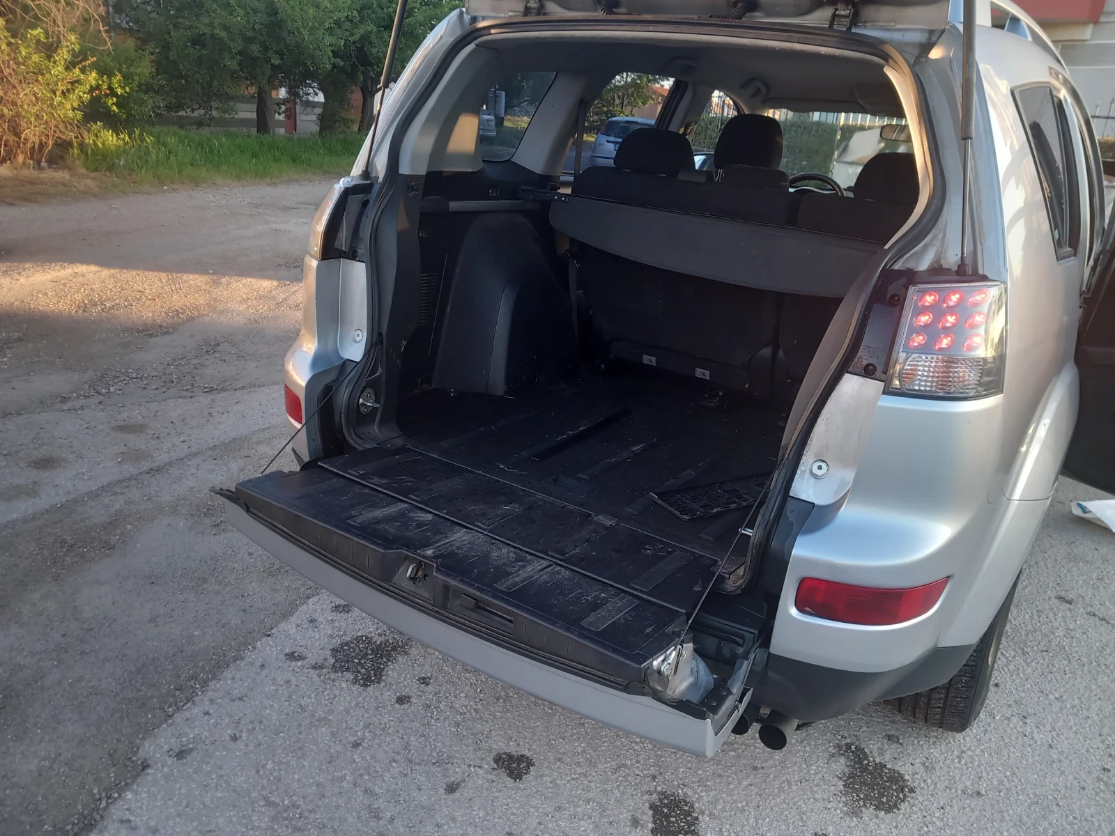 Mitsubishi Outlander 2000 TDI , 140 коня, 4?4изплащане през ТБИ банк.  - изображение 9