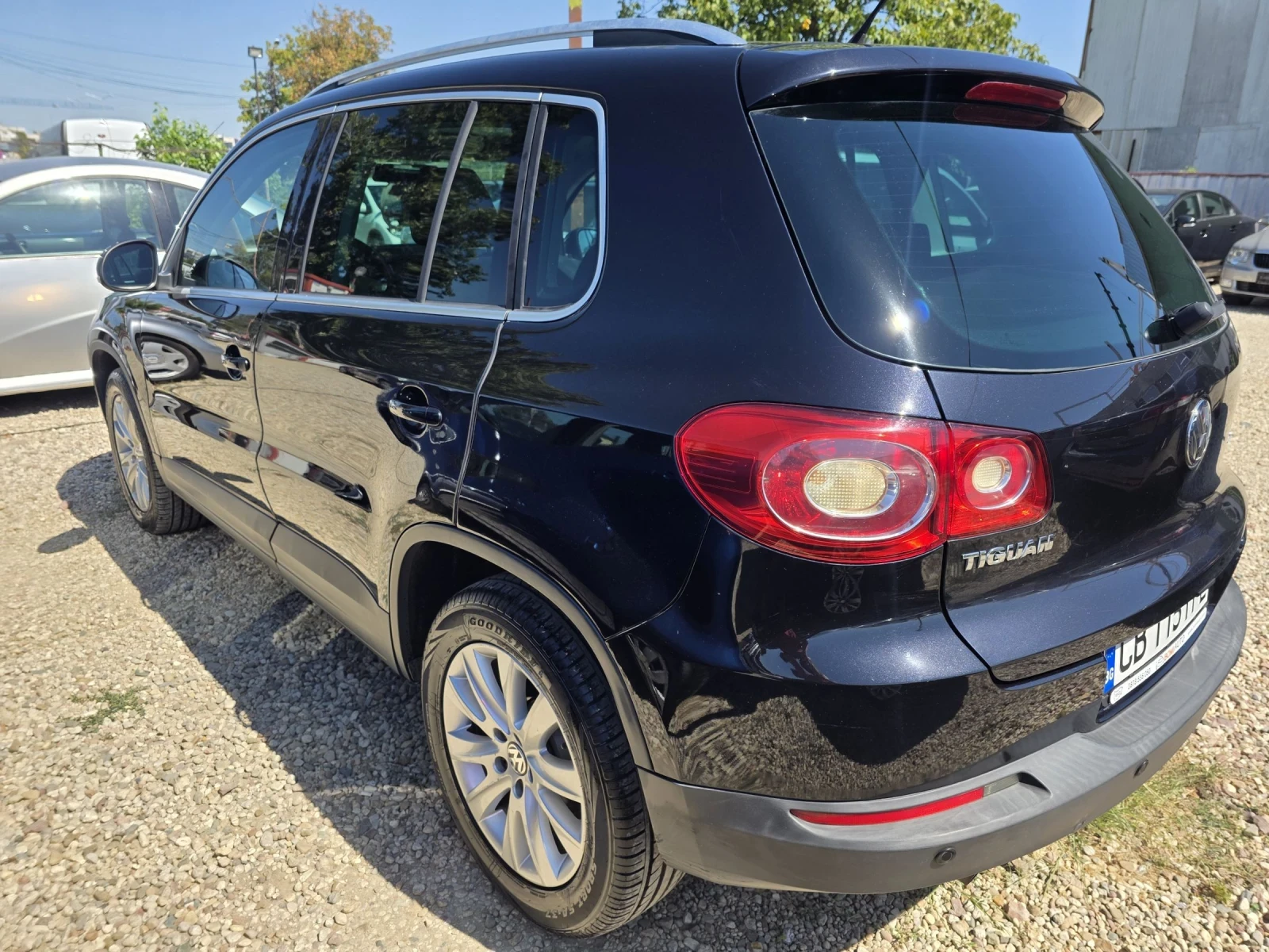 VW Tiguan 2.0 TDI 4x4 - изображение 4