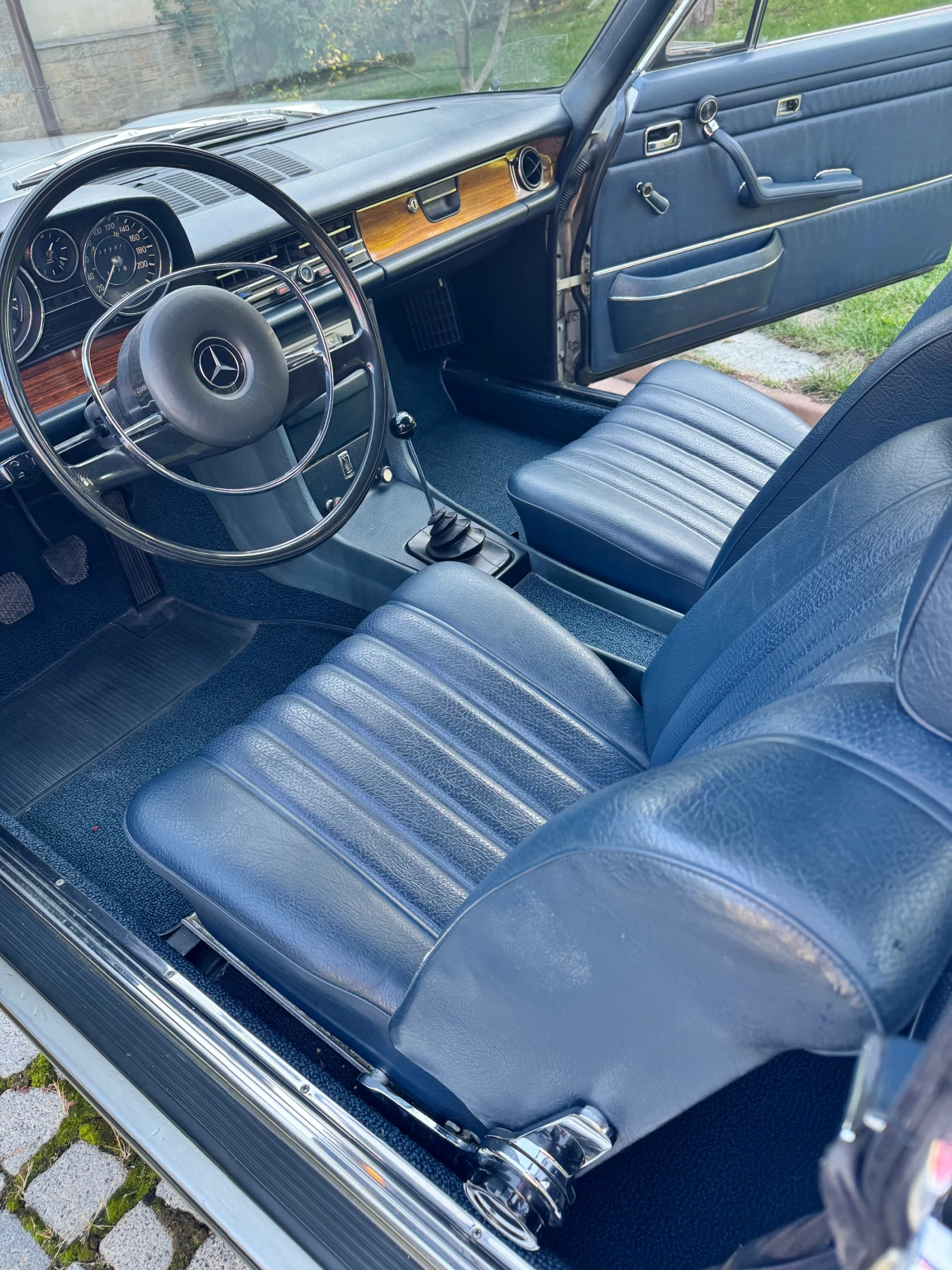 Mercedes-Benz 250  - изображение 9