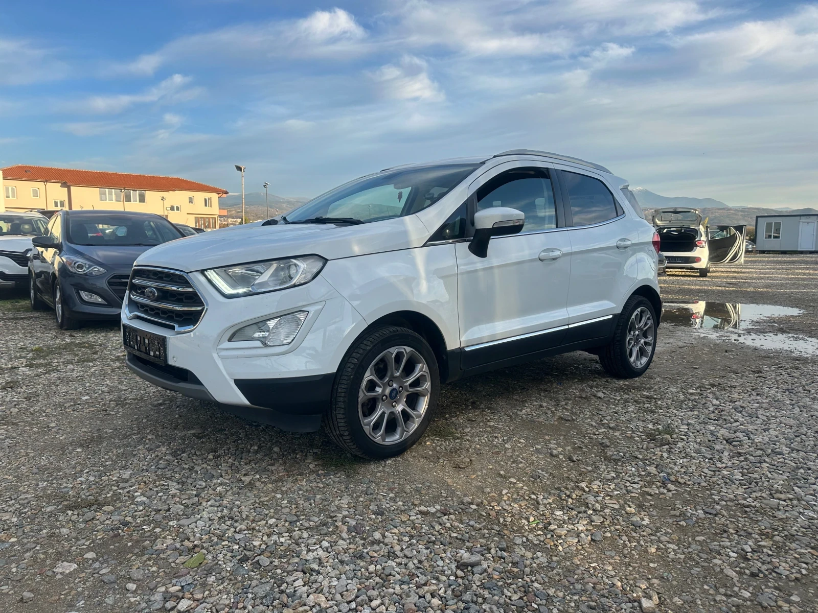 Ford EcoSport 1, 0 EcoBoost Titanium | Mobile.bg   1