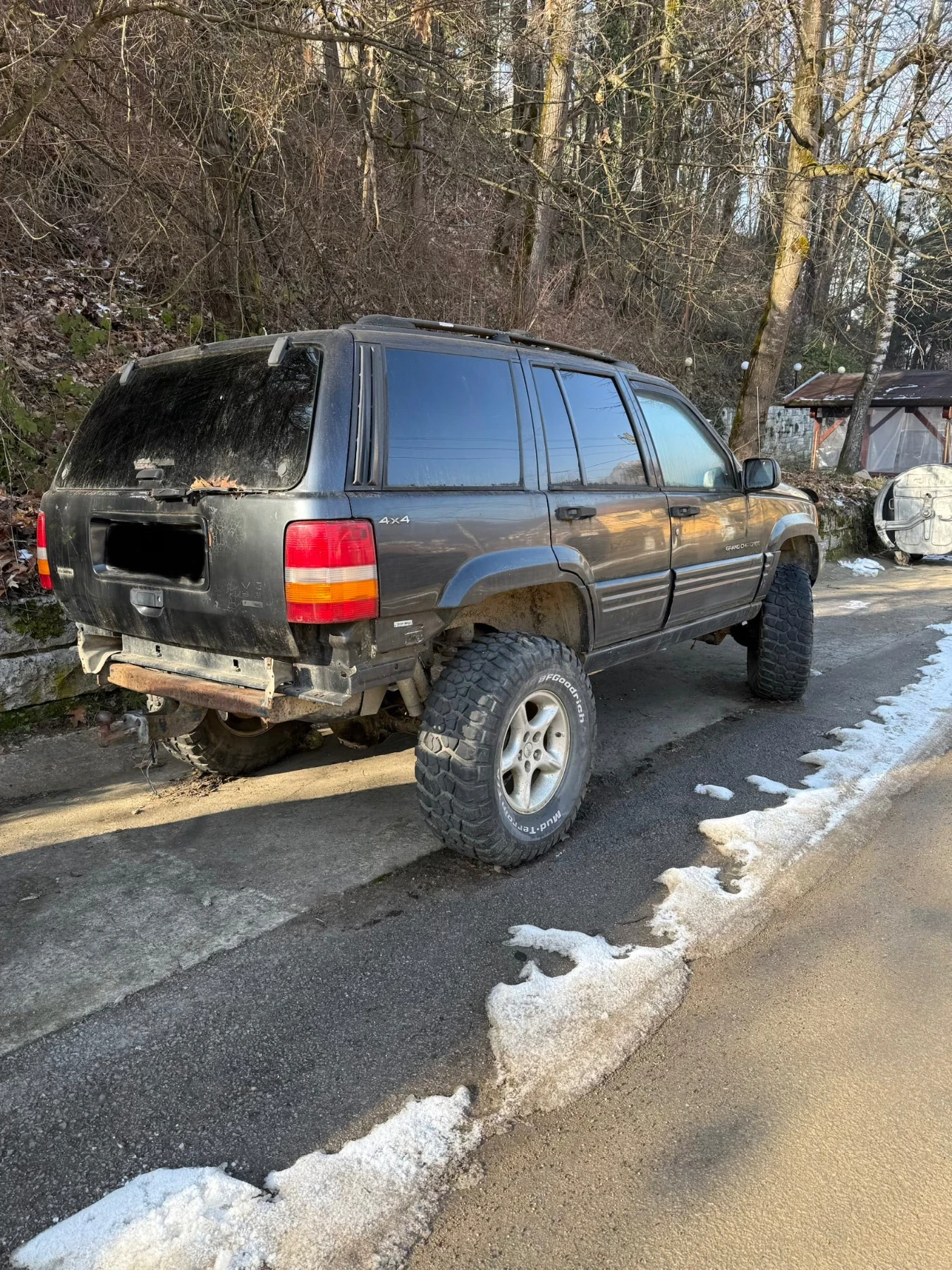 Jeep Grand cherokee ZJ 5.9 - изображение 3