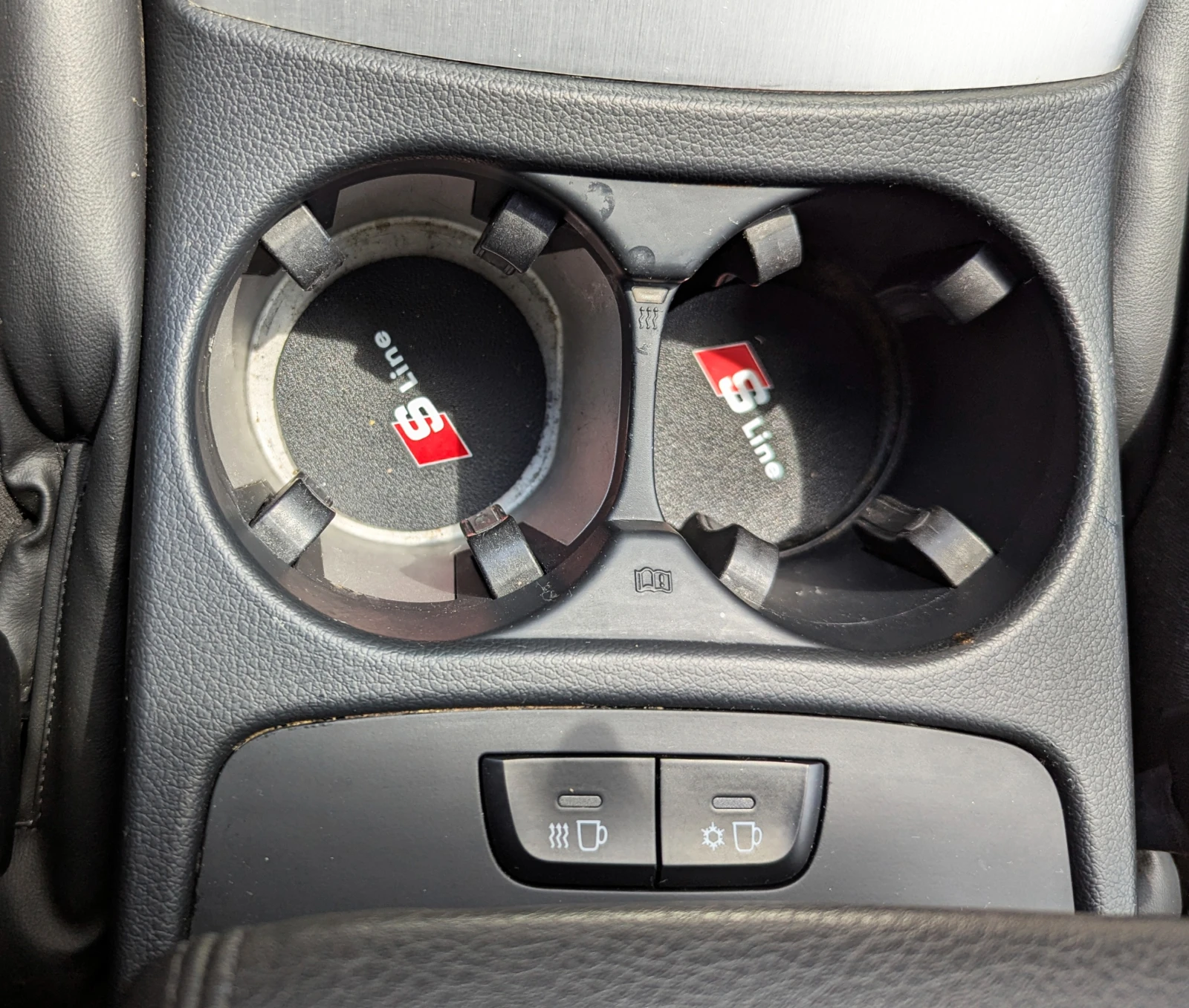 Audi Q5 3.2 FSI, S-line, снимка 15 - Автомобили и джипове - 53400555