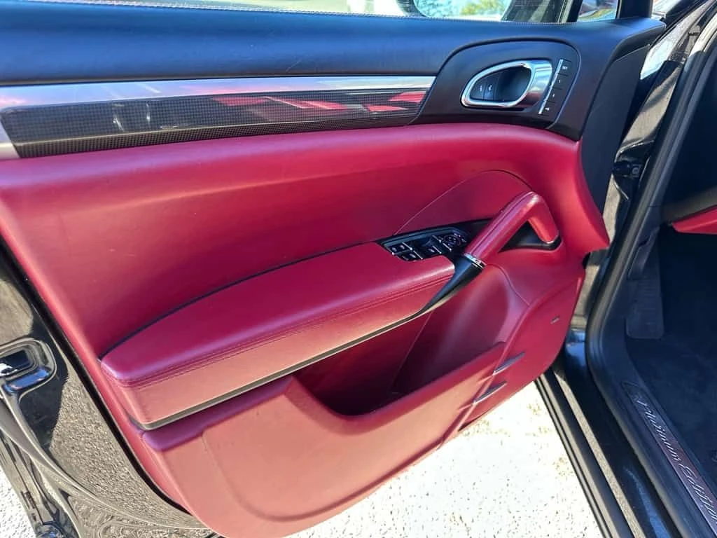 Porsche Cayenne AWD CARFAX, снимка 13 - Автомобили и джипове - 53873755