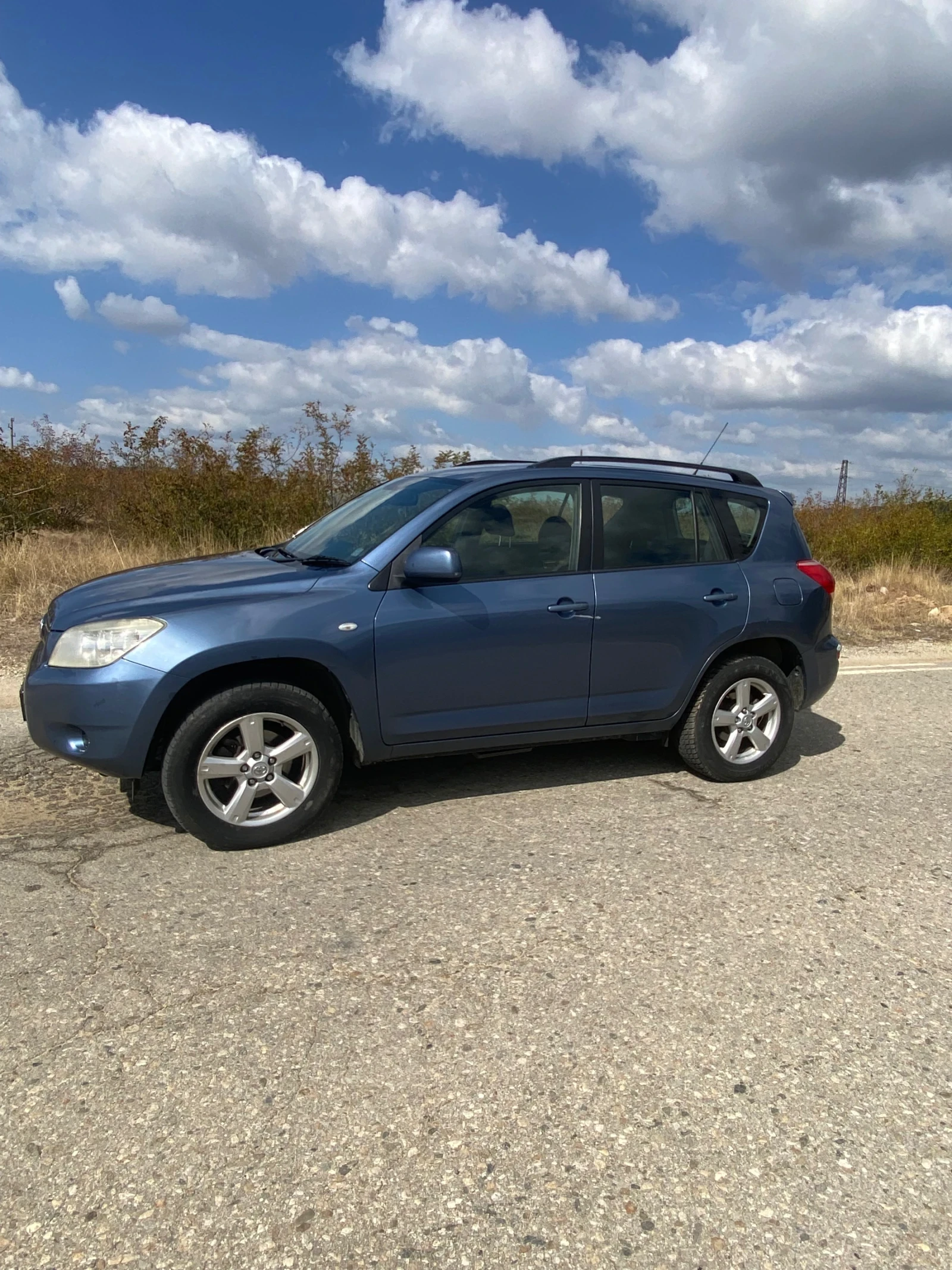 Toyota Rav4 2.0, снимка 3 - Автомобили и джипове - 54175701