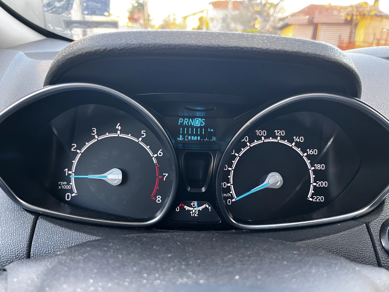 Ford EcoSport, снимка 11 - Автомобили и джипове - 54330880