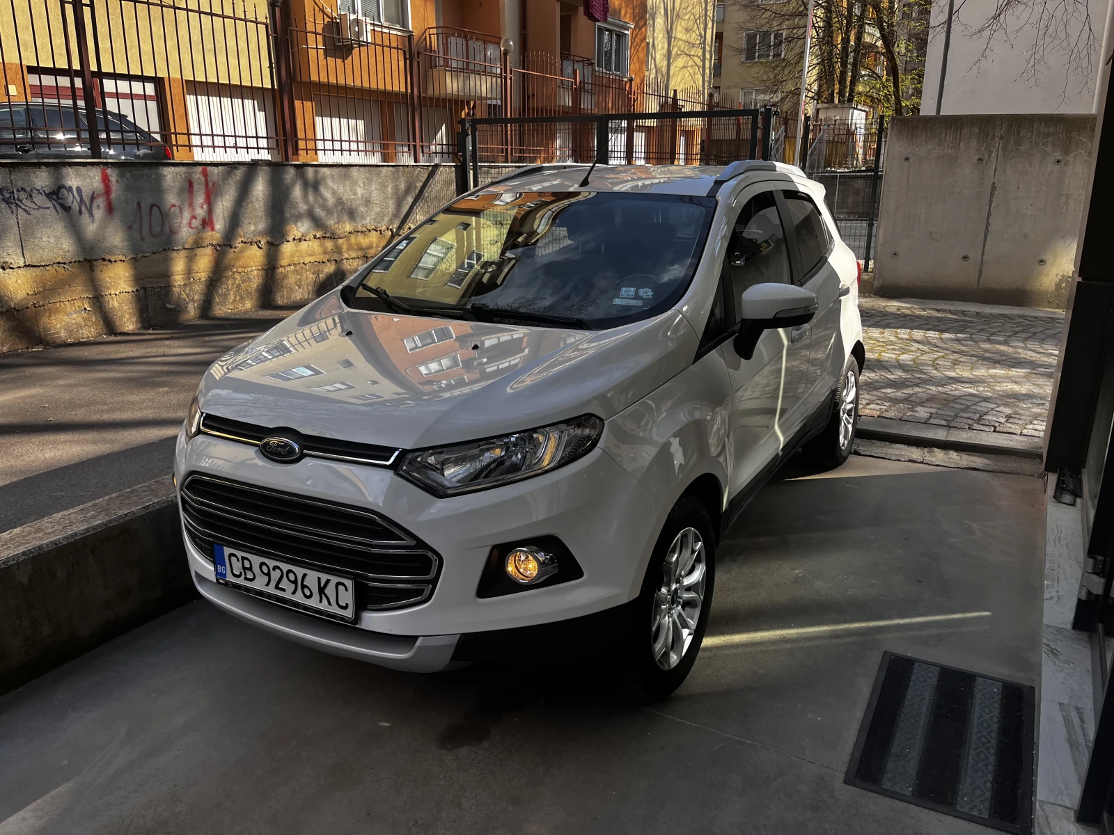 Ford EcoSport, снимка 15 - Автомобили и джипове - 54330880