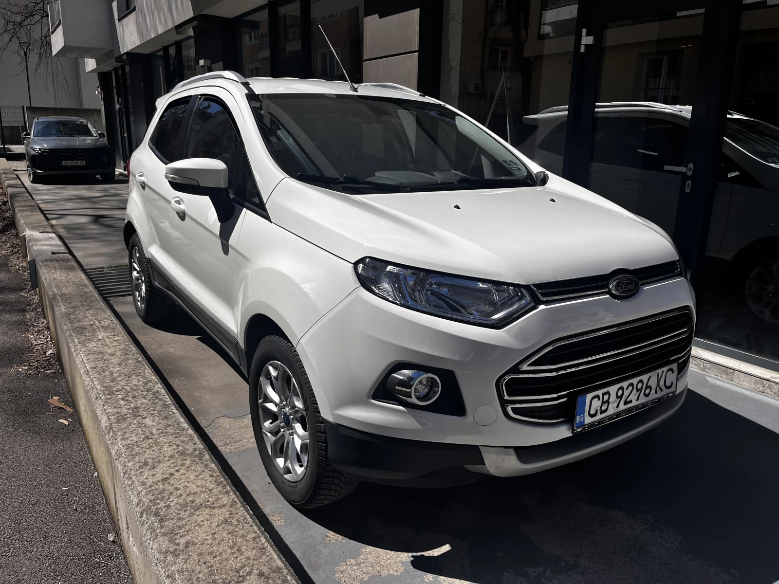 Ford EcoSport, снимка 14 - Автомобили и джипове - 54330880