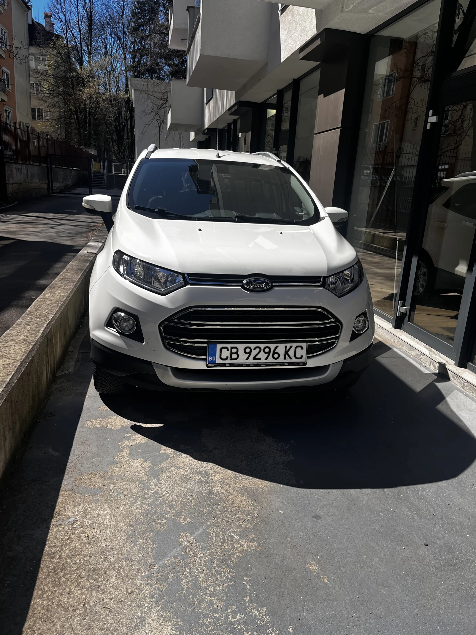 Ford EcoSport, снимка 12 - Автомобили и джипове - 54330880