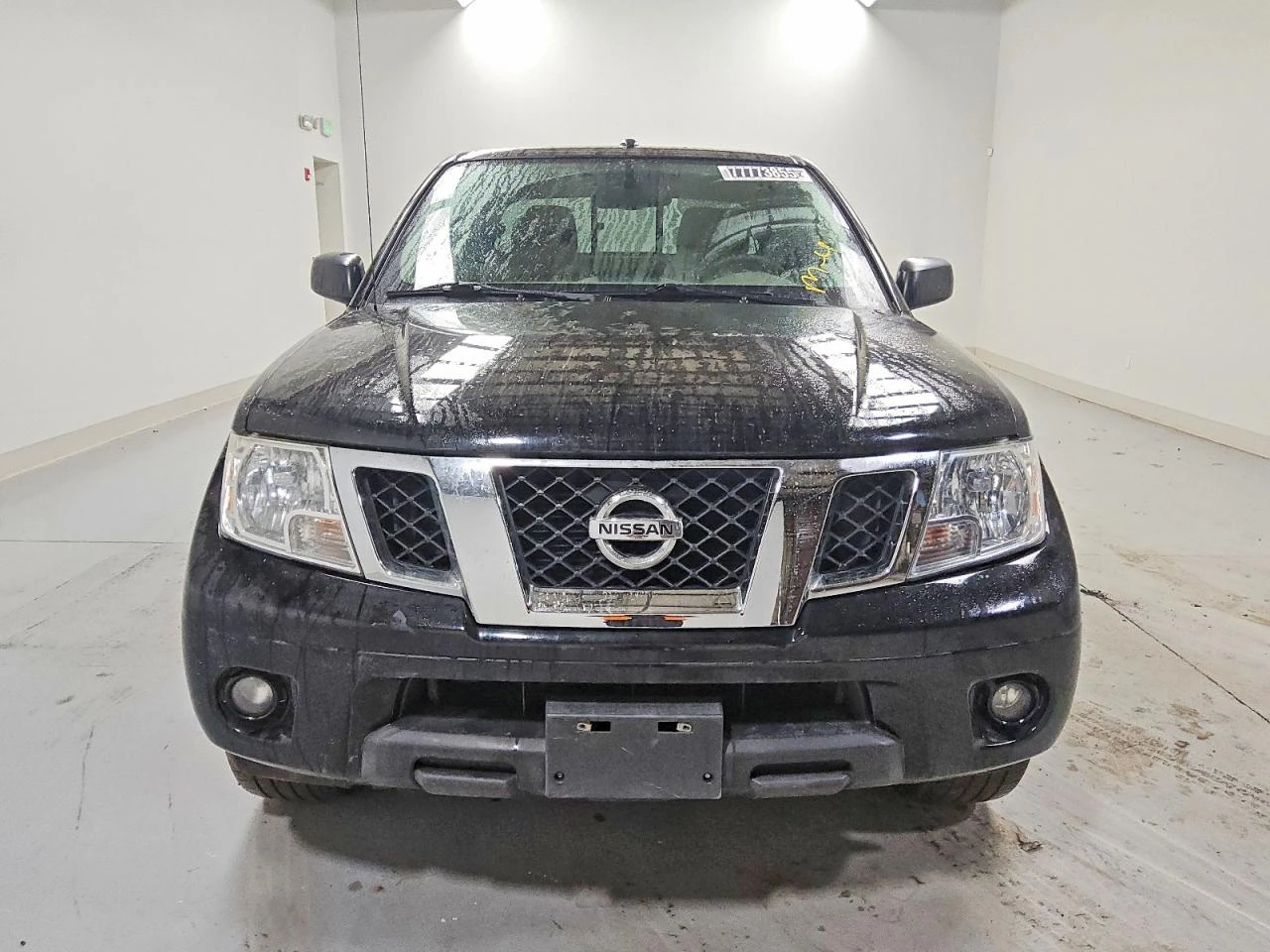Nissan Frontier S 4X4, снимка 3 - Автомобили и джипове - 54509436